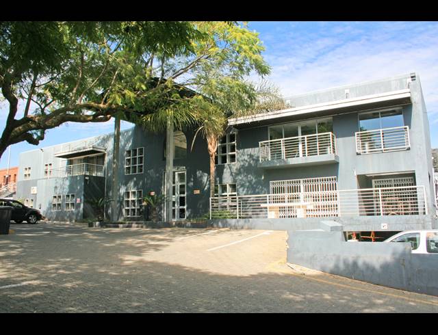 9,804M² OFFICE FOR SALE IN FERNDALE